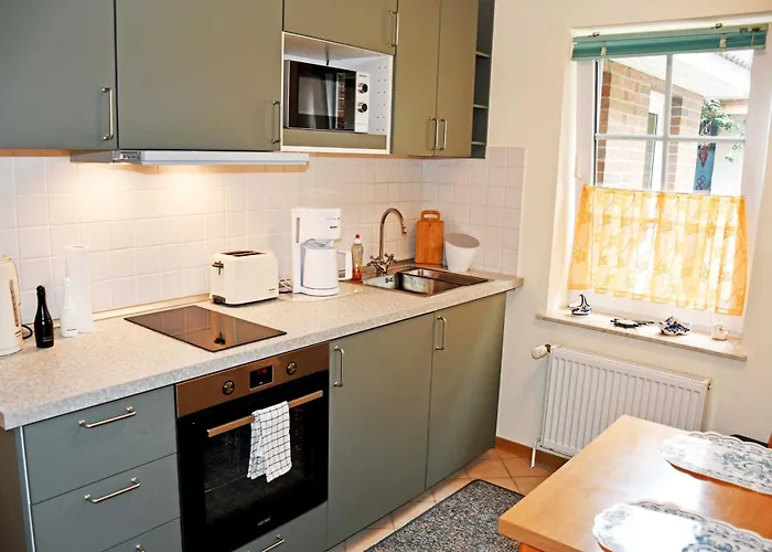 Deb 025 Selliner Mit Terrasse * Sellin (Rugen)